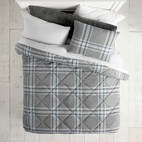 Pottery Barn Teen Xander Plaid Twin XL store comforter and Pure Beech Jersey sherts