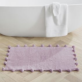 Classic Pom-Pom Bath Mat