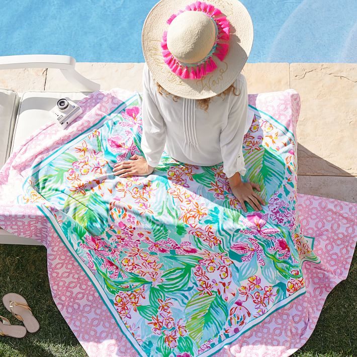 Pottery Barn Lilly Pulitzer Beach good Towel Set