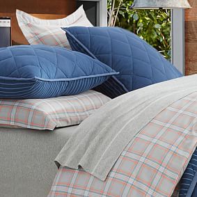 Relaxed Plaid Sheet Set