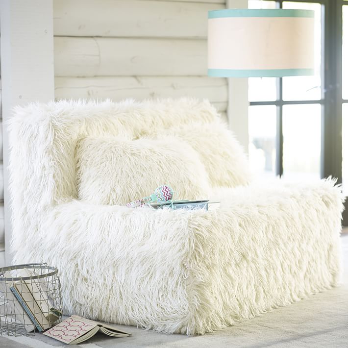 Furlicious Faux-Fur Cushy Sleeper (47.25&quot;)