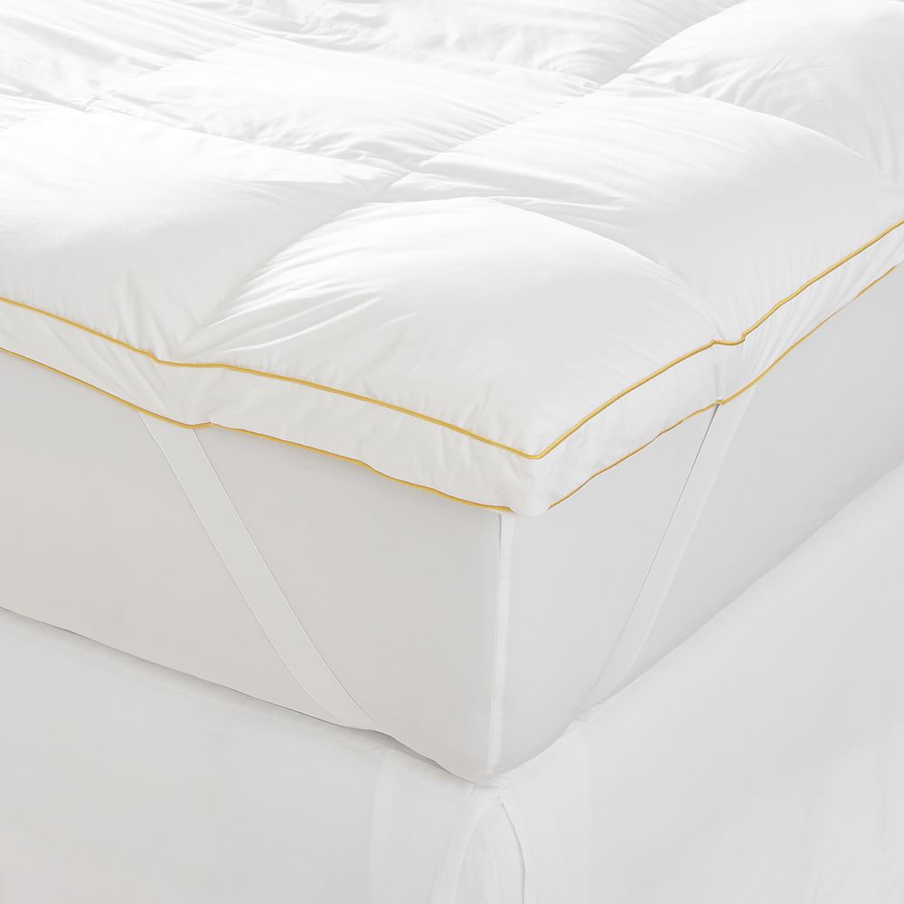 Simmons&#174;  ZZZs Feather Fiber Mattress Topper