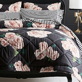 Emily &amp; Meritt Bed of Roses Comforter