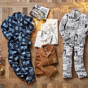 Harry Potter&#8482; Enchanted Night Sky Pajama Set