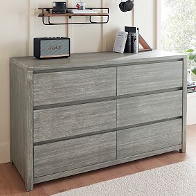 Costa Captain's Corner Bed &amp; 6-Drawer Dresser Set