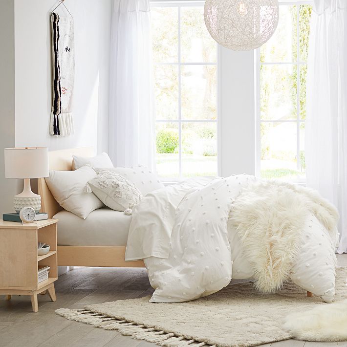 Pottery barn quinn bed discount
