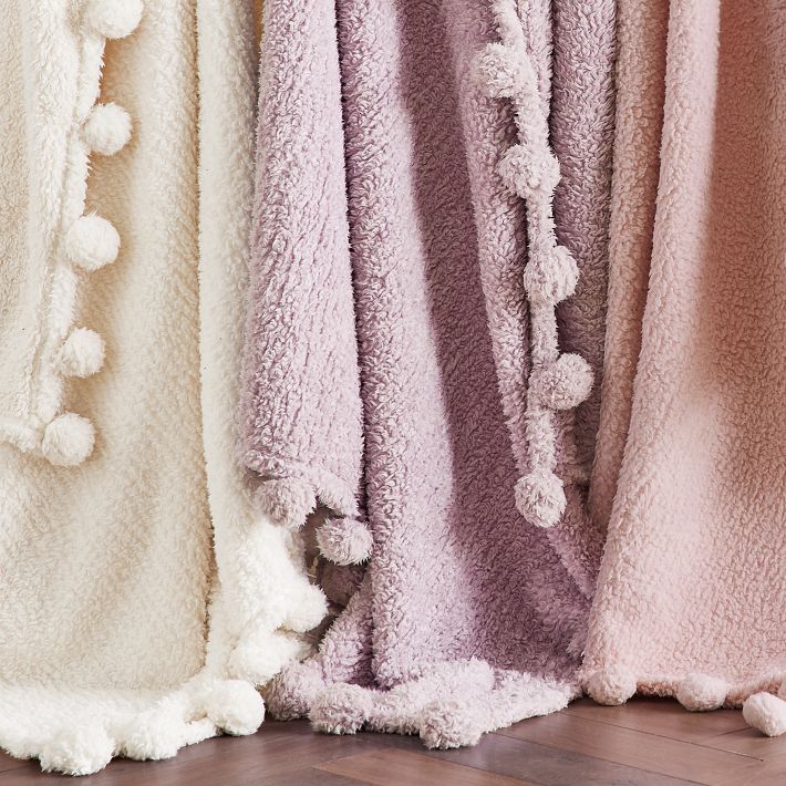 Cozy Pom Sherpa Throw