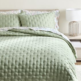 Amelia TENCEL&#8482; Quilt
