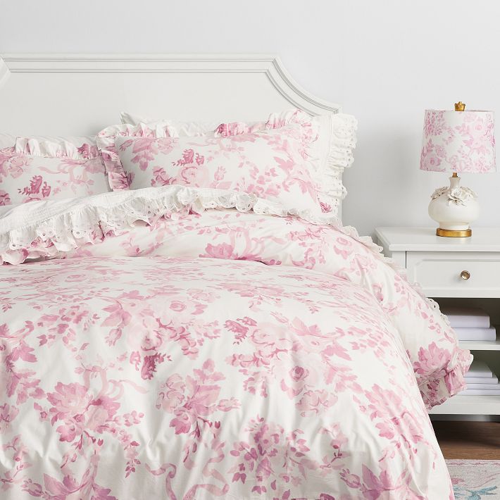 Pottery barn pink roses good duvet. No offers