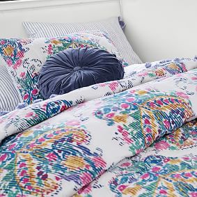 Olivia Medallion Quilt