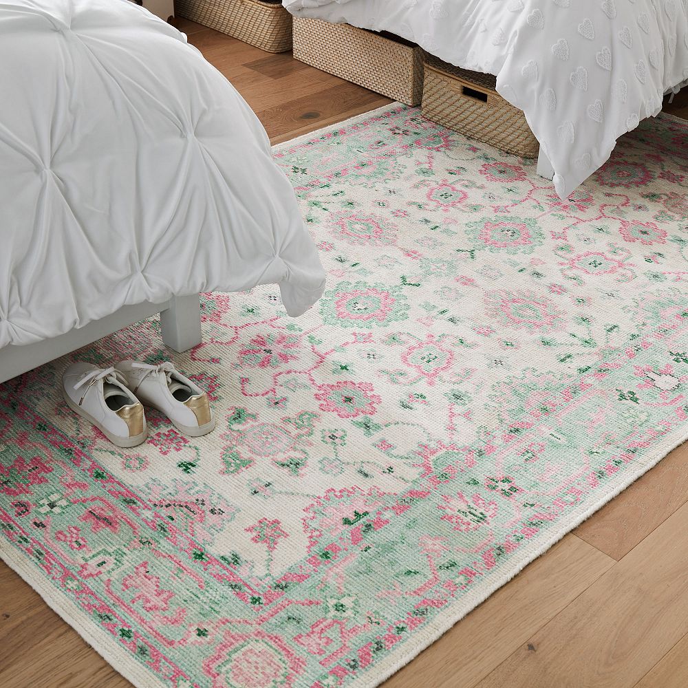 Roller Rabbit Medallion Rug - Stylish & Durable