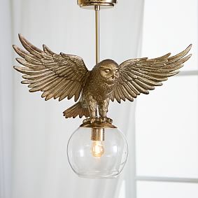 Harry Potter&#8482; Hedwig&#8482; Pendant (24&quot;)