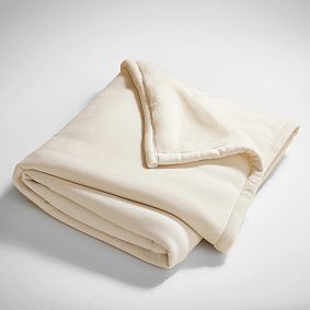 Bear Hug Throw