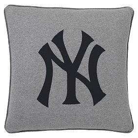 <i>MLB&#8482;</i> Pillow Covers