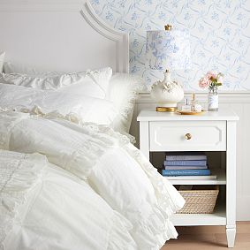 Auburn Nightstand (20&quot;)