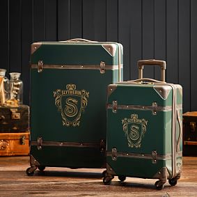 Harry Potter&#8482; Hard-Sided Slytherin&#8482; 2-Piece Spinner Luggage Set