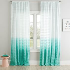 Textural Ombre Curtain Set