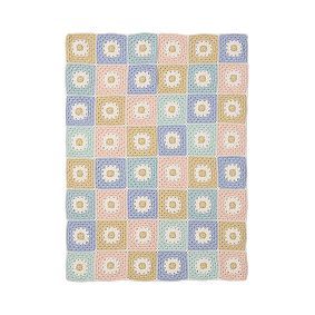 Daisy Crochet Pillow &amp; Throw Bundle