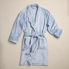 Scallop Robe