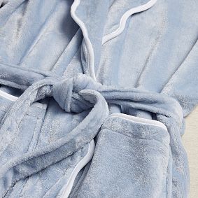 Scallop Robe