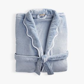 Scallop Robe