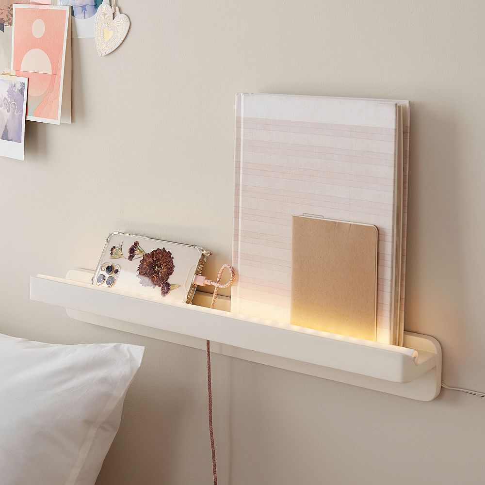 No Nails Light-Up Shelving (20&quot;)