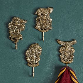 Harry Potter&#8482; House Hooks