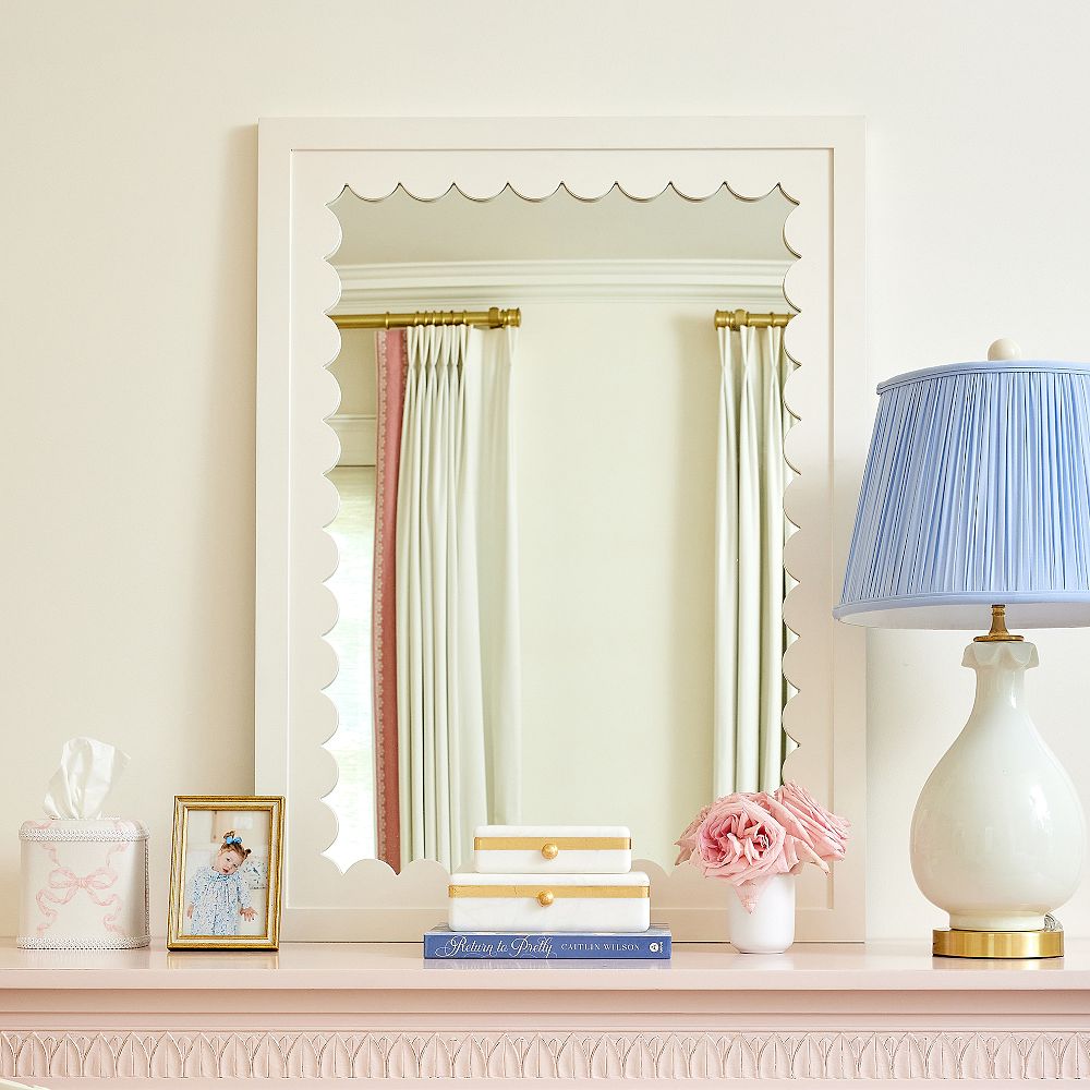 Gigi White Wall Mirror (28&quot;x38&quot;)