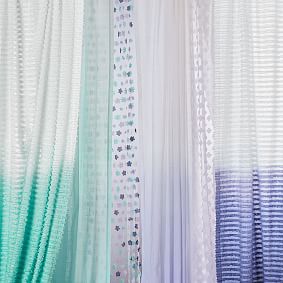 Textural Ombre Curtain Set