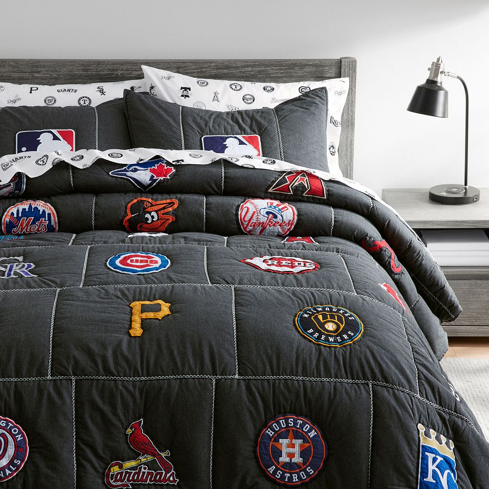 <i>MLB&#8482;</i> Quilt