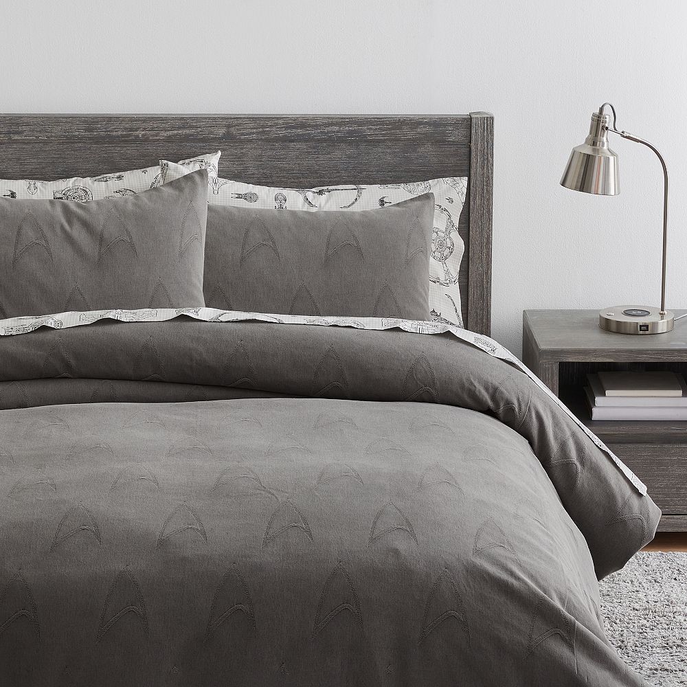 <em>Star Trek</em>&#8482; Starfleet Jacquard Duvet