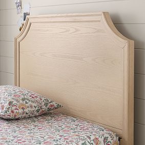 Auburn Classic Bed