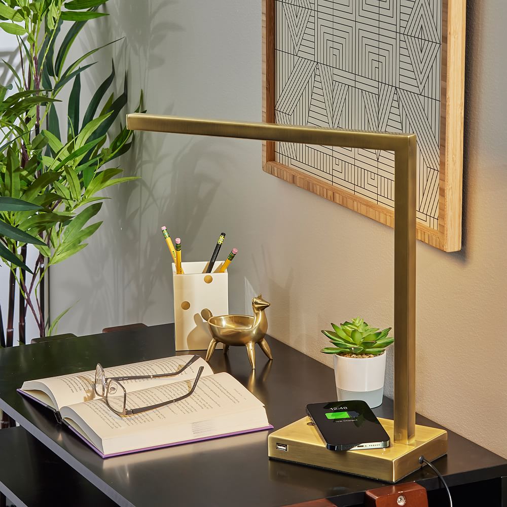 Greene Table Lamp with Charging Pad and USB (16&quot;)