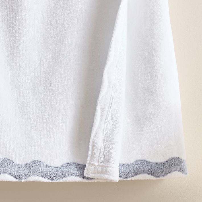 Wiggle Bath Wrap | Pottery Barn Teen