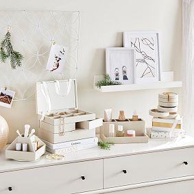 Blake Jewelry Spinning Tower