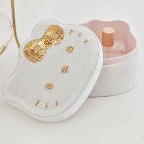 セール/完売前に【Pottery Barn】× Hello Kitty ボックス Hello Kitty® Beaded Velvet Jewelry Box | Pottery Barn Teen