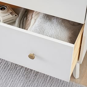 Keaton Chest of Drawers, 4-Drawer (31.5w x 21d&quot;)