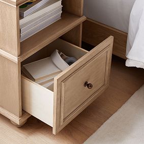 Chelsea Nightstand (20&quot;)