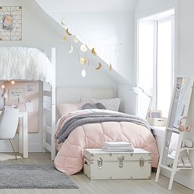Leaning Pinboard with Mirror