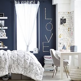 Extra Long String Light Picture Holder