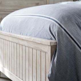 Beadboard Basic Bed &amp; Nightstand Set