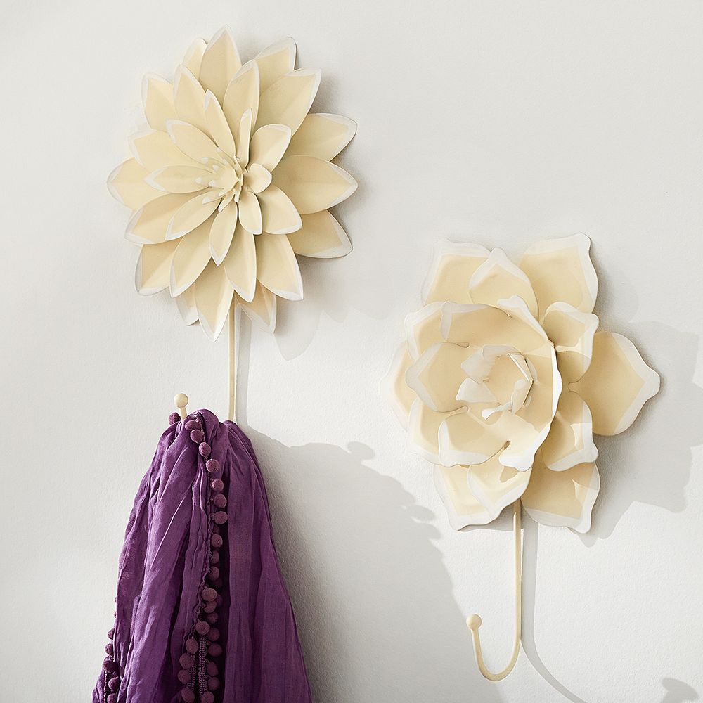 Metal Flower Hooks