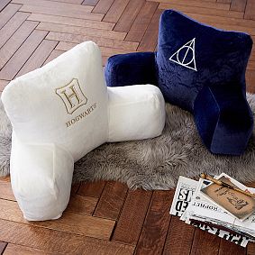 Harry Potter&#8482; Hogwarts&#8482;  Backrest  Pillow Cover