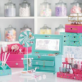 Jane Beauty Collection, Nail Polish Stadium Display, Gold Trim