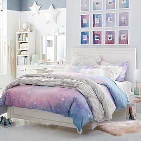 Hampton Classic Bed &amp; 9-Drawer Dresser Set