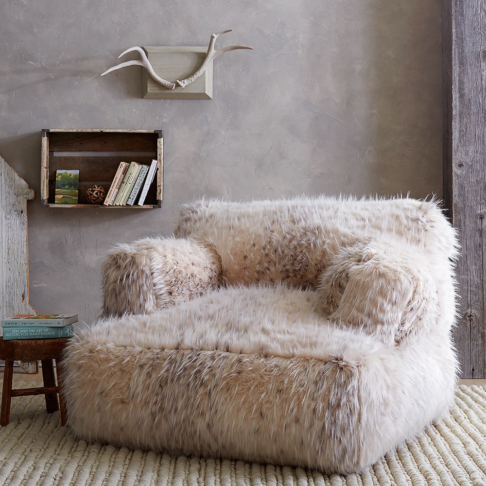 Snow Cat Faux-Fur Eco-Lounger