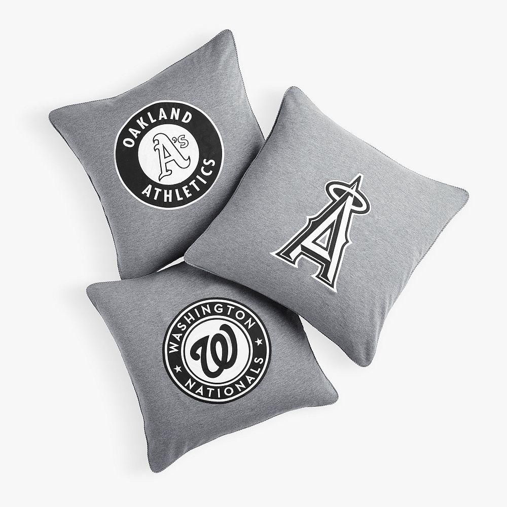 <i>MLB&#8482;</i> Team Patch Pillow Cover