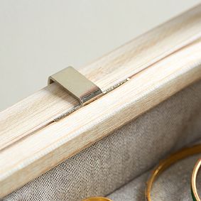Wall Leaning Get-Ready Rack