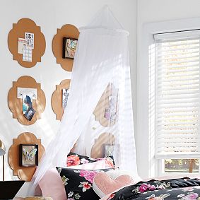 No Nails Clover Cork Pinboard