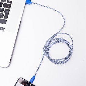 Kikkerland Cotton Braided Charging Cable